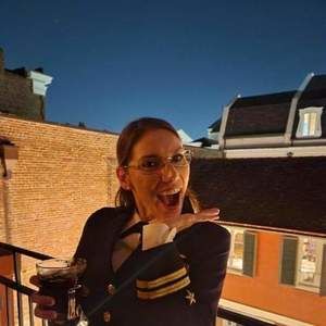 Meet your Posher, Nicole